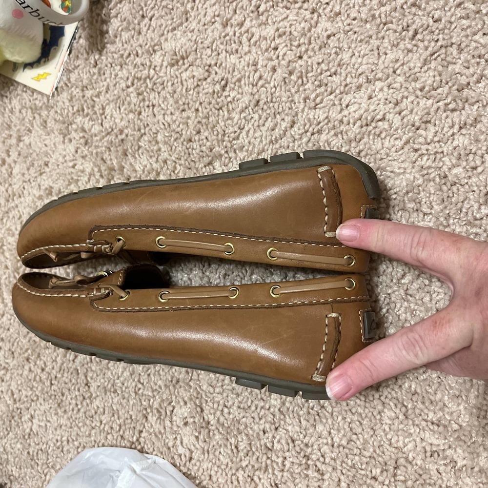 Clarks Artisan Dunbar Driving Moc Euc Sz 6.5 Tan - image 7